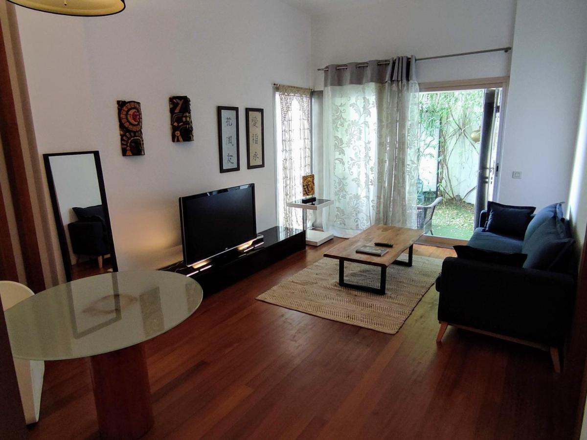 Apartamento Un Jardin en la Alfalfa - Kainga Homes Sevilla Bagian luar foto