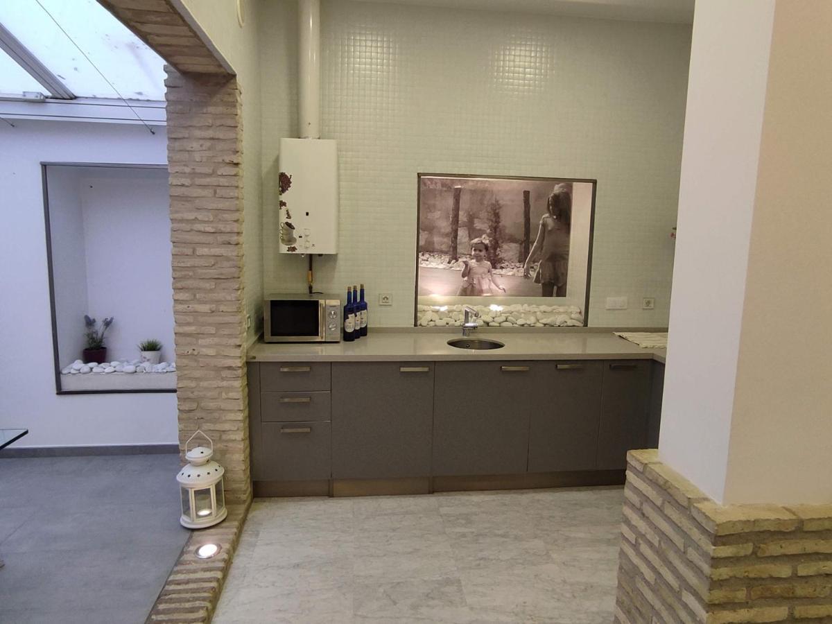 Apartamento Un Jardin en la Alfalfa - Kainga Homes Sevilla Bagian luar foto