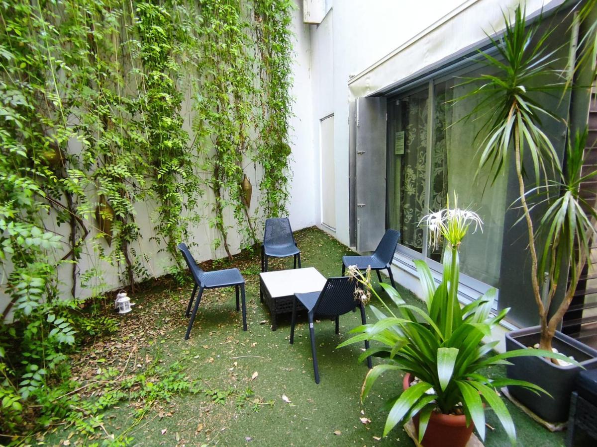 Apartamento Un Jardin en la Alfalfa - Kainga Homes Sevilla Bagian luar foto